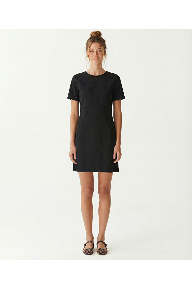Straight Crew Neck Short Sleeve Dress