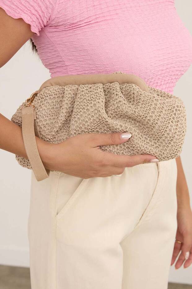Scholarship Knitted Hand and Shoulder Bag with Strap