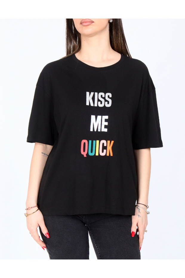 Tricou, Negru