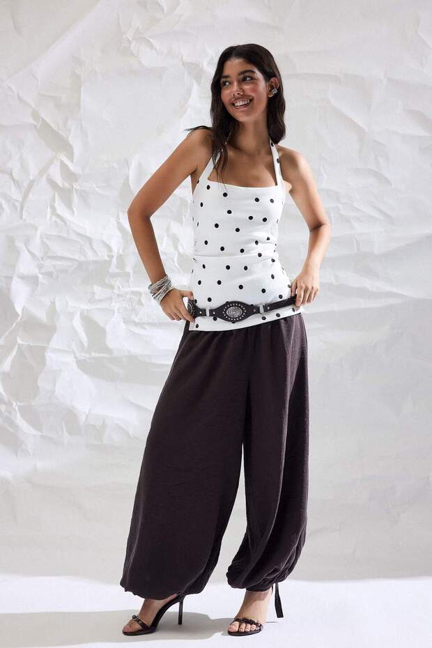 Balloon Fit Elastic Waist Straight Leg Modal Trousers H3128Ax26Sm