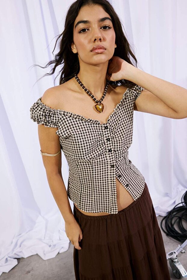 Fitted Seersucker Textured Short Sleeve Brown Blouse I3513Ax26Hs
