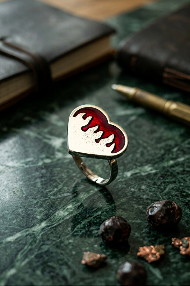 Flaming Heart Stylish and Modern Design Minimal Adjustable Women's Ring