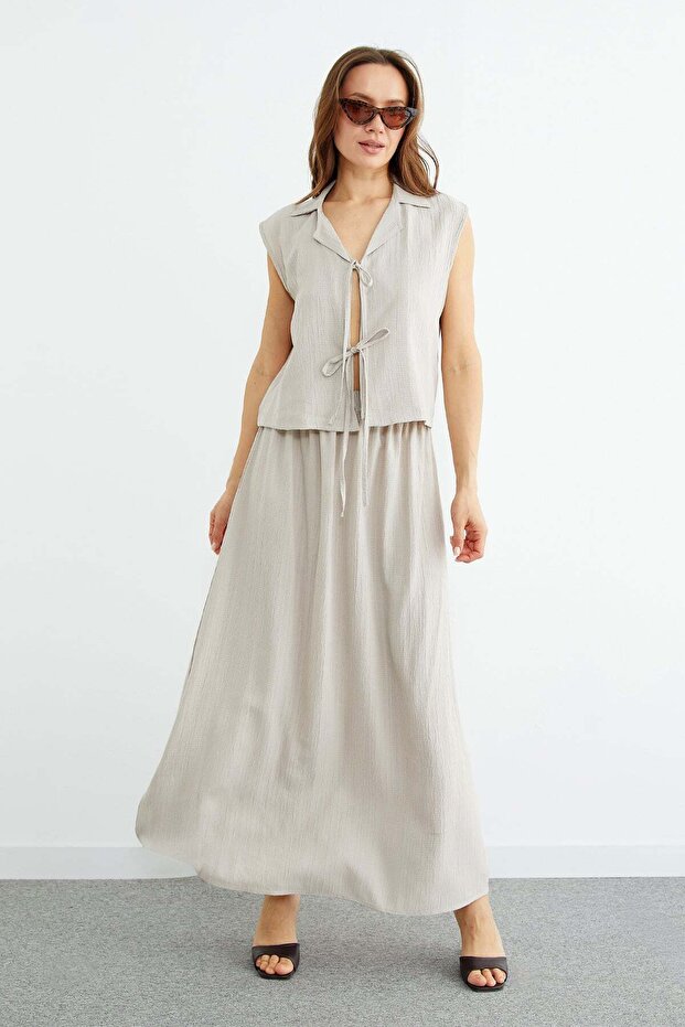2-Piece Set with Tie-Front Jacquard Skirt