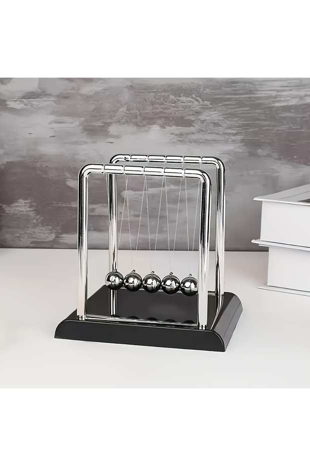 1pc Modern Newton Cradle Metal Balance Balls Desk Toy Creative Home Office Decor Physics Ornament St