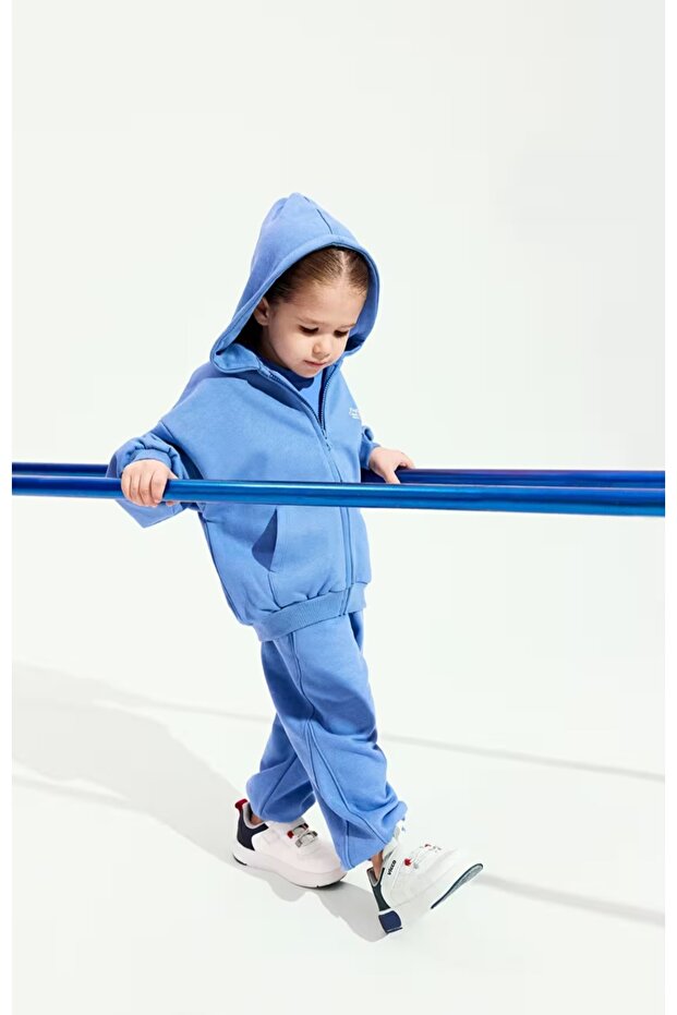 Babi̇l Boys' White-Dark Blue Sports Shoes