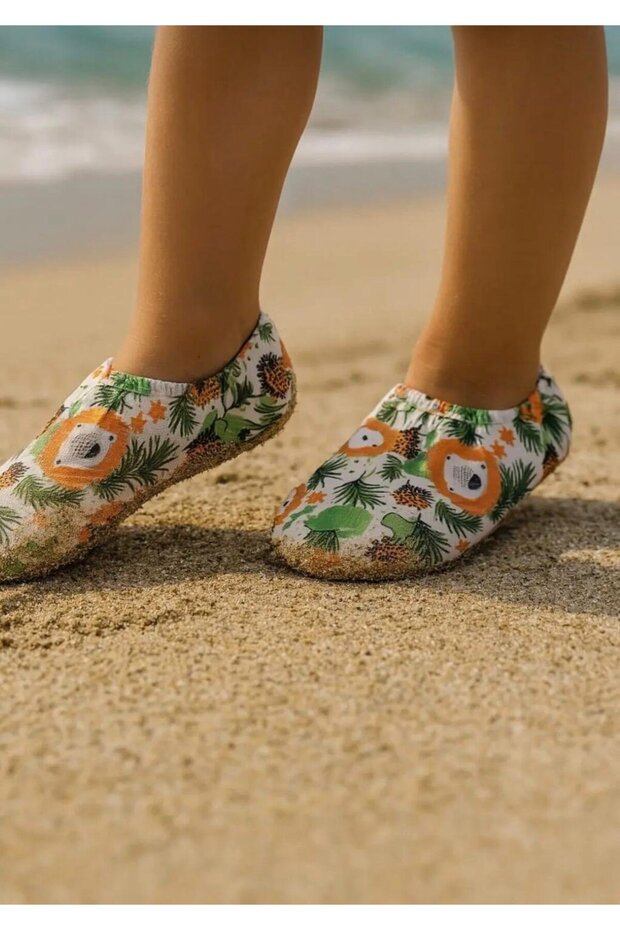 Cg Kids Non-Slip Sea Shoes - Lion Themed Pool & Beach Shoes with Non-Slip Soles for Boys