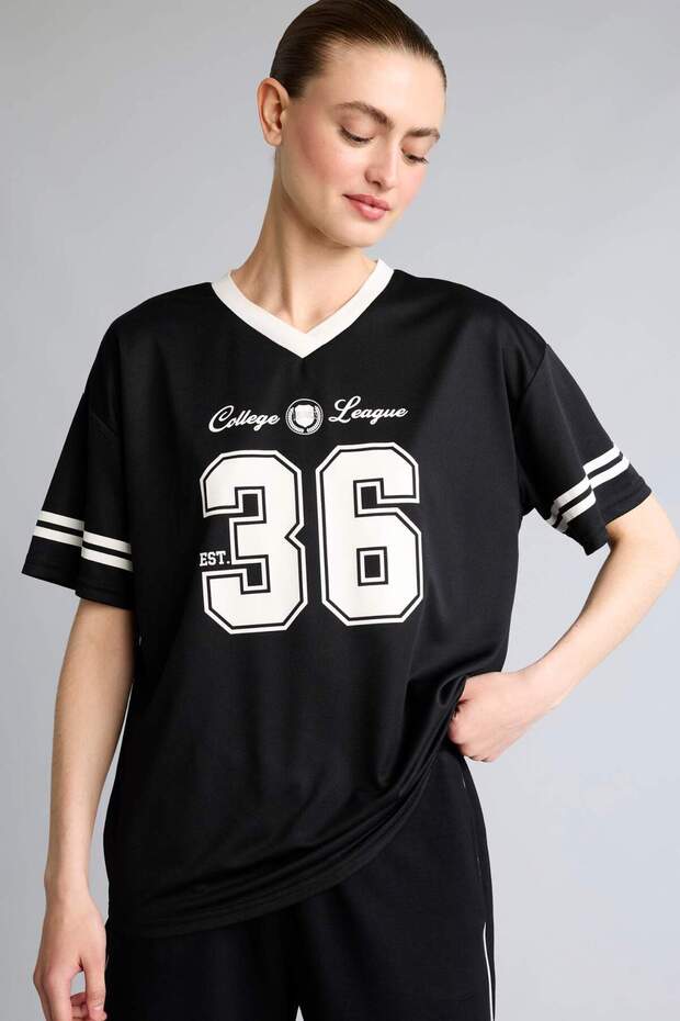 Oversize V-Neck Sportsman Short Sleeve Mesh Jersey Fabric T-Shirt H8547Ax26Sm