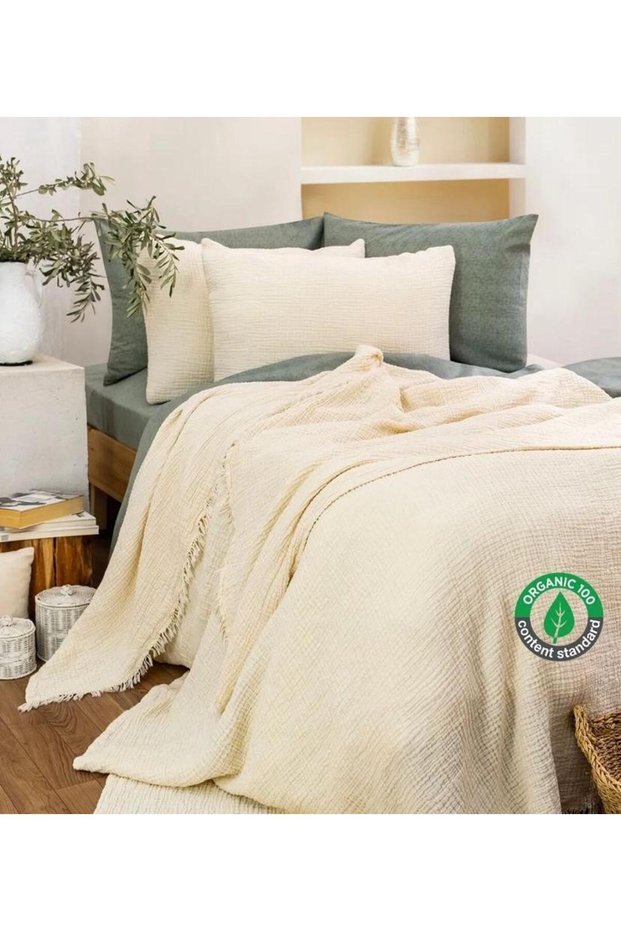 Muslin 4 Layer Double Bedspread 240X230 Cm. 100% Cotton Ivory Color - 2 Pillowcases 50X70 Cm.