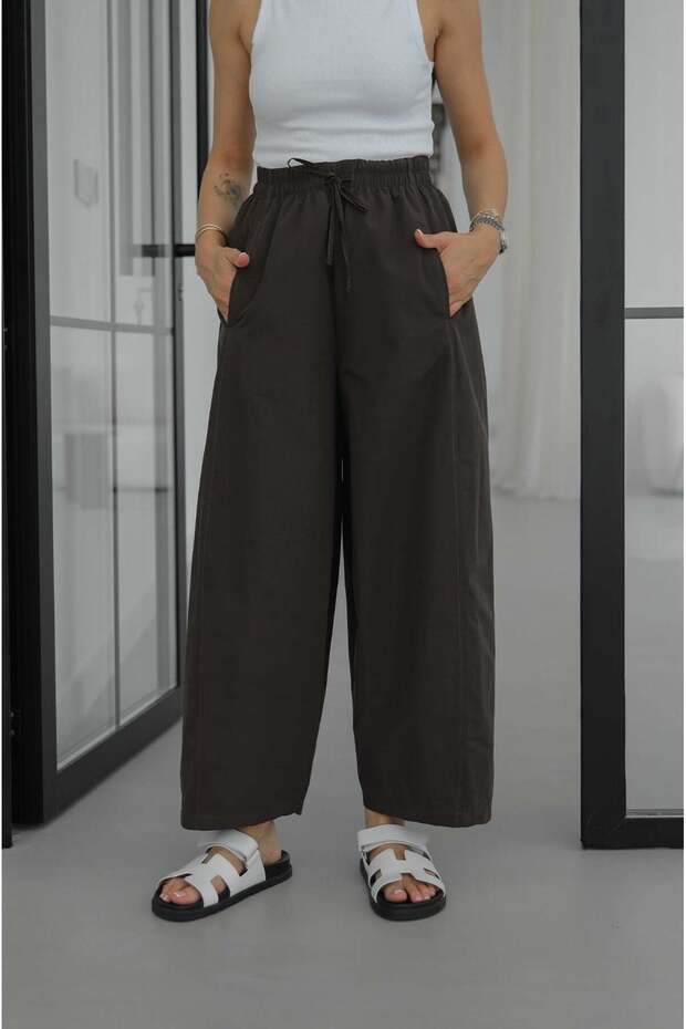 Brown Dose Lightly Pleated Trousers