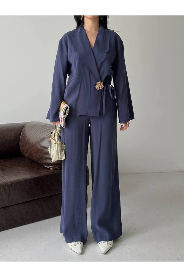 Thin Brooch Tie-Up Oversized Modal Jacket and Trousers Set