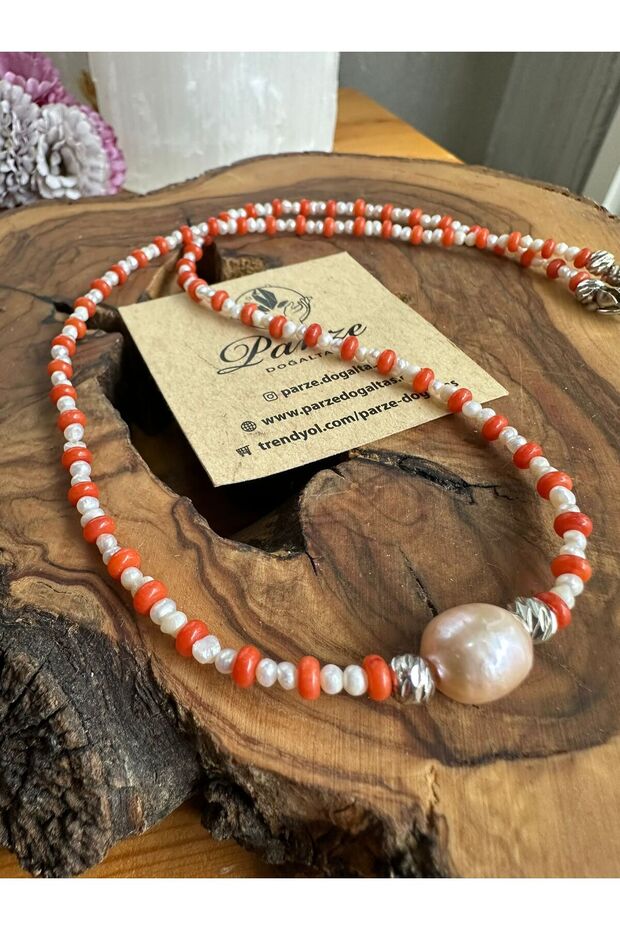 Pearl and Red Coral Design Necklace
