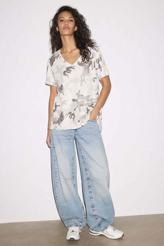 Μπλουζάκι V-Neck Basic Με μείγμα βισκόζης - 1