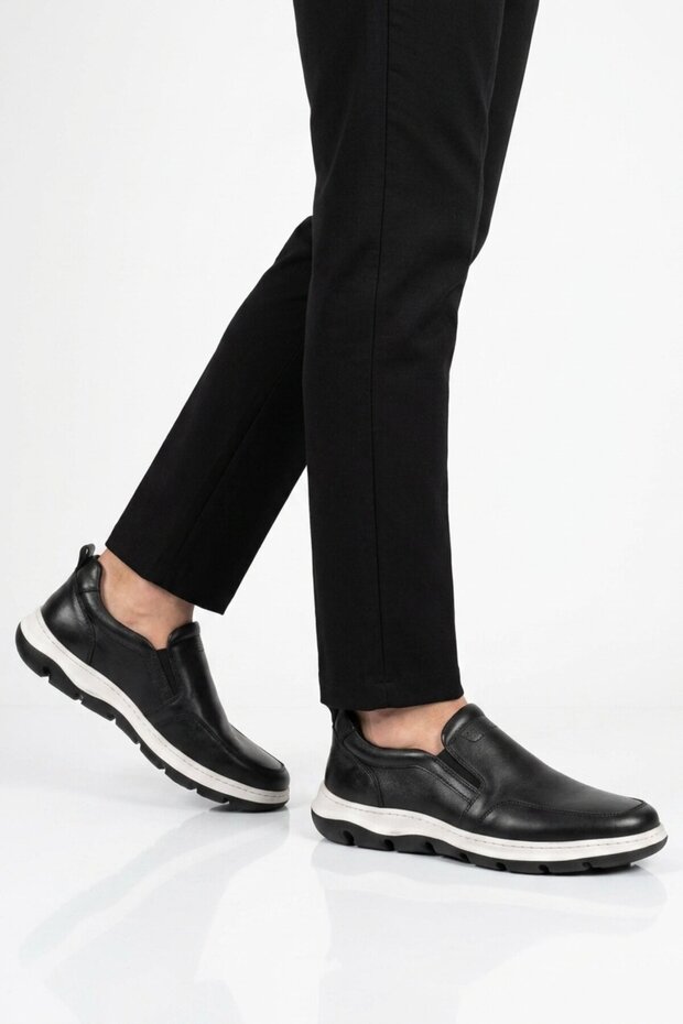 Black Genuine Leather Men's Casual Shoes