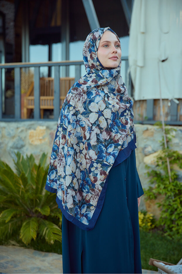 Patterned Shawl - 1