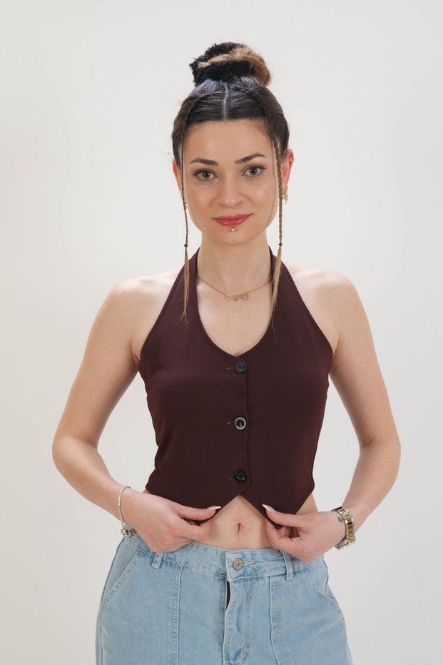 Women's Modern Cut Halter Neck Buttoned Back Detailed Vest Blouse Crop