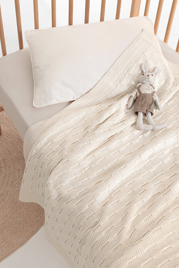 Curl Knitwear Baby Blanket - Ecru
