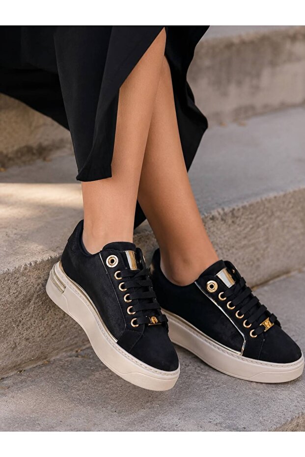 London K73-2632 Women's Sneaker