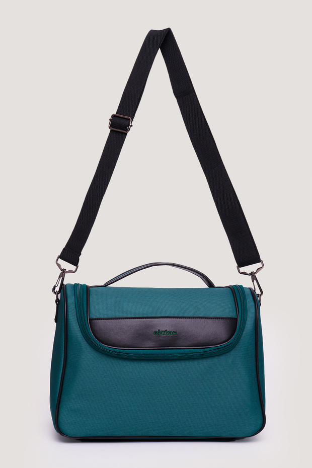 Multi-Compartment Makeup Bag Hand Luggage Travel Cosmetic and Grooming Bag with Shoulder Strap Elt040