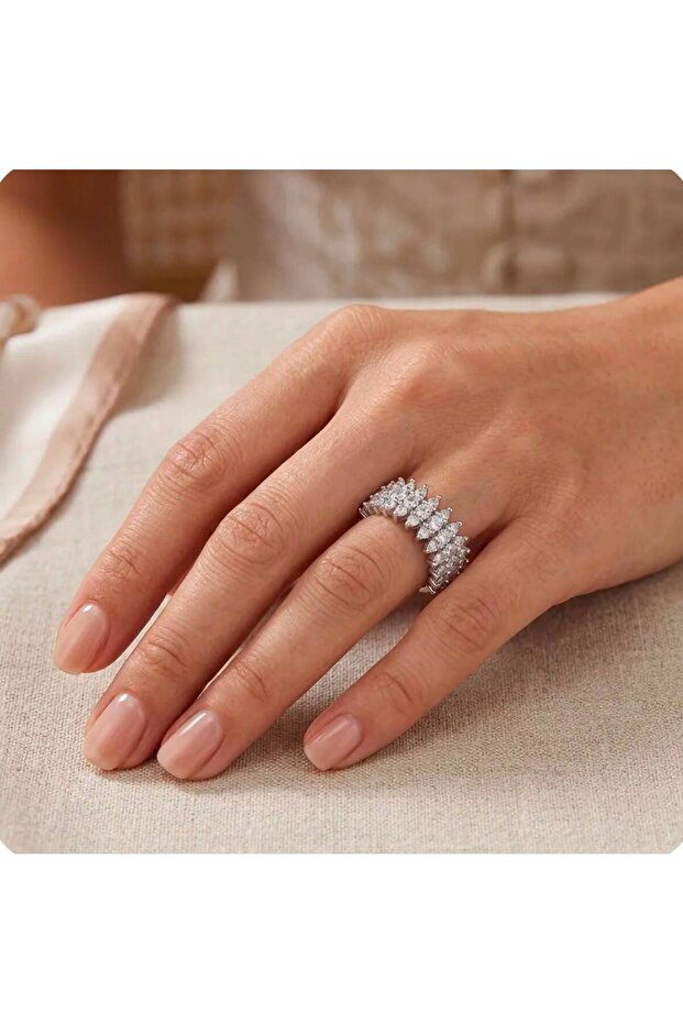 Zircon Stone Women's Full Round Single Stone Ring