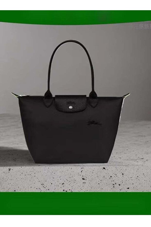 Women's Medium Tote, Tote, Shoulder Bag, Classic Theme Bag