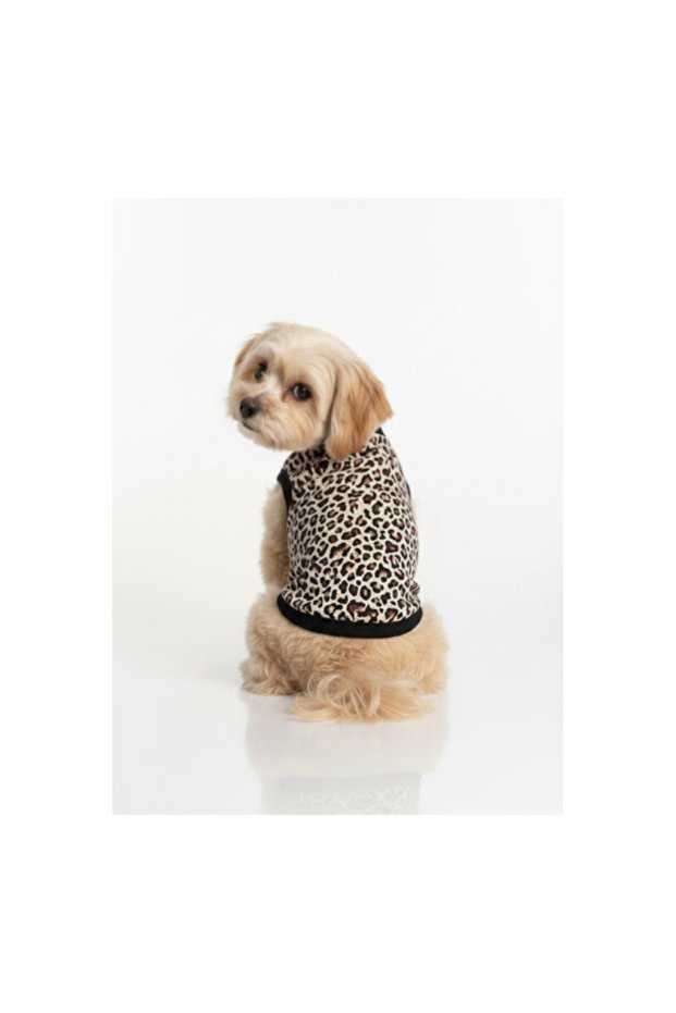 Leopard Print Dog and Cat T-Shirt, Stylish and Comfortable Clothing Option