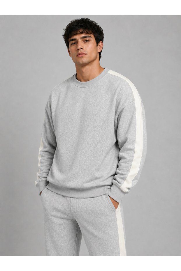 Men's Striped 0-Collar Sweatshirt