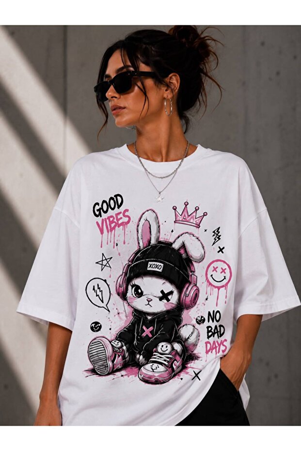 Good Vibes Rabbit Printed Oversize Women's T-Shirt White 100% Cotton