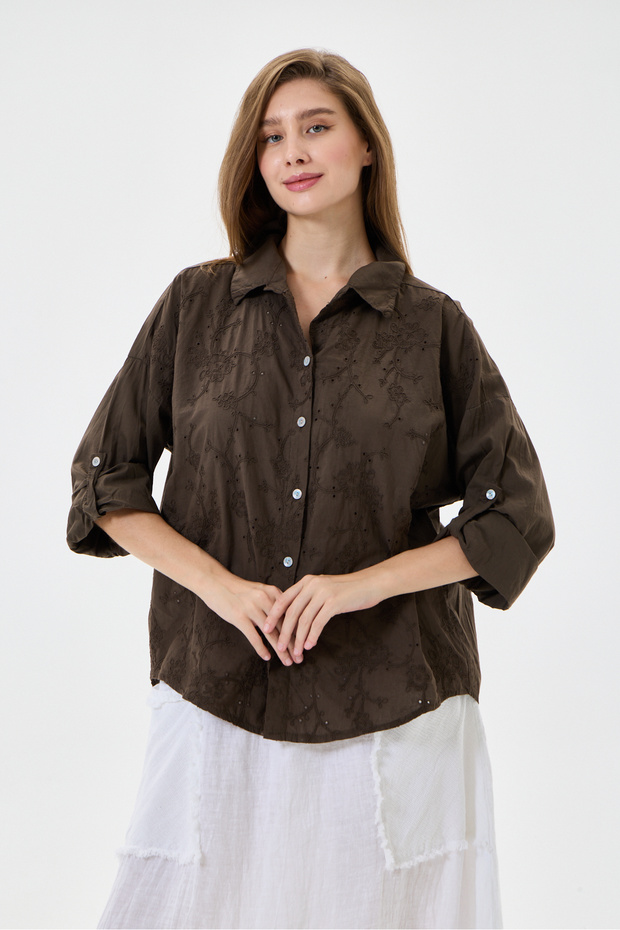 Women's Brown Italian Floral Embroidered Scalloped Foldable Long Sleeve Oversize Poplin Shirt Size 40 - 44