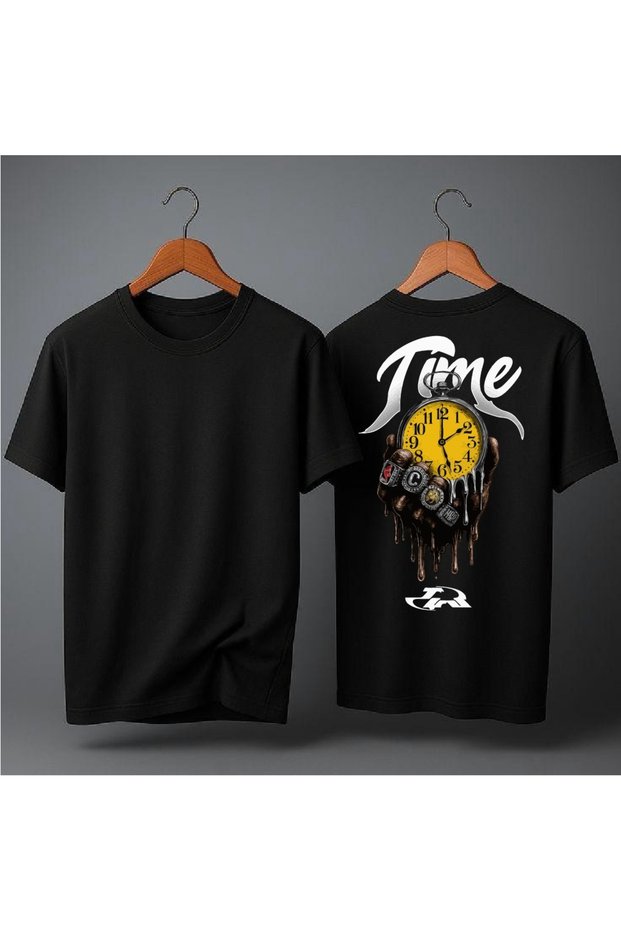 Printed Oversized T-Shirt with a Time-Design That Catches Attention