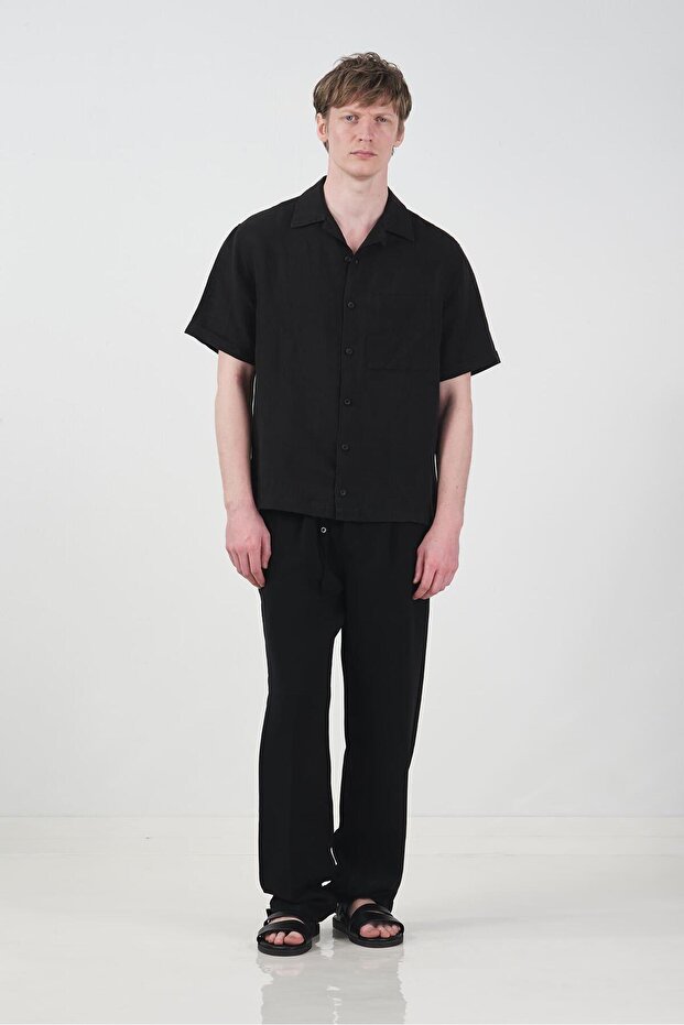 Pocketed Short Sleeve Black Linen Shirt