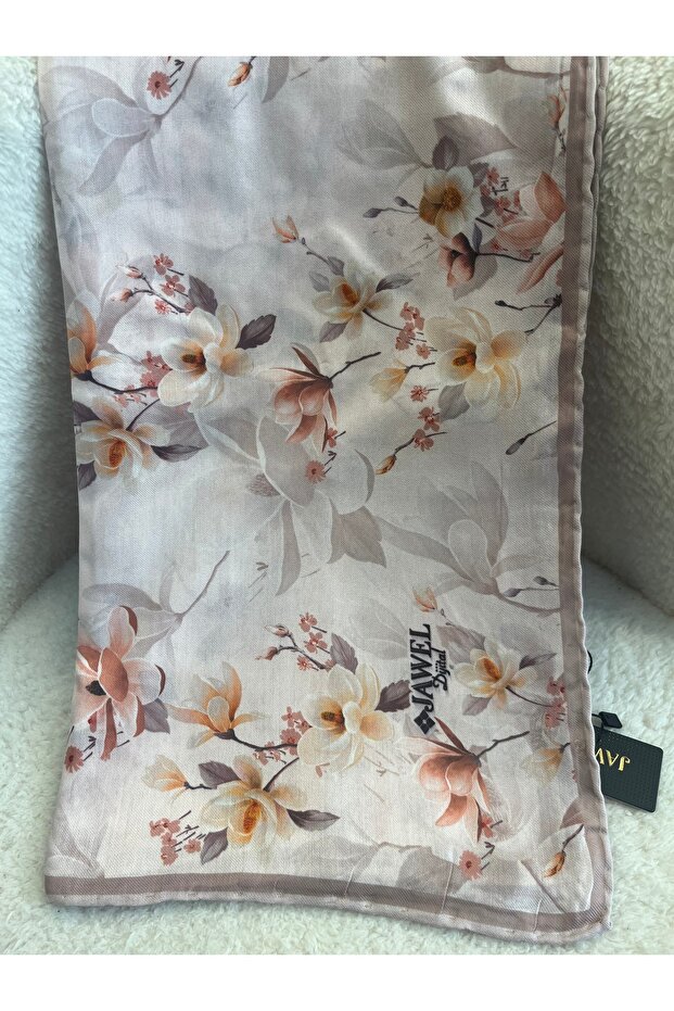 Flower Pattern Scarf