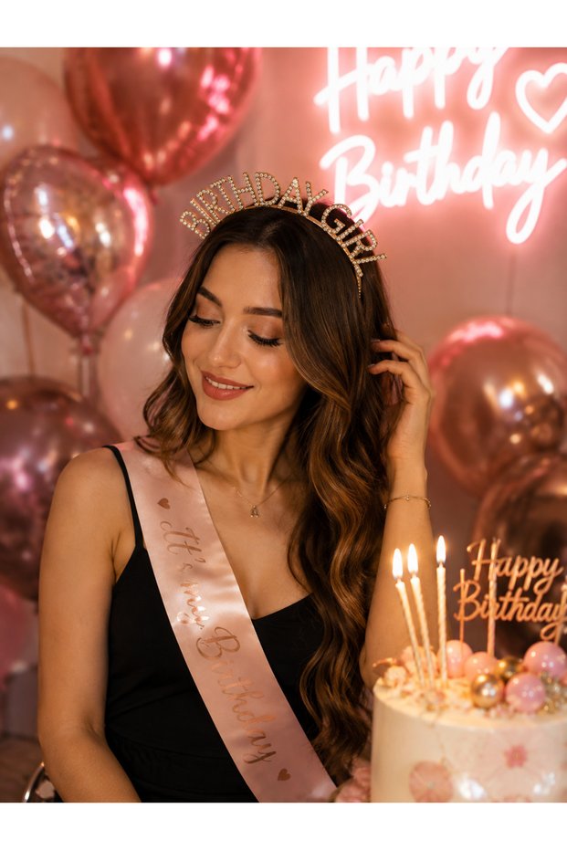 Can Süs Birthday Girl Crown