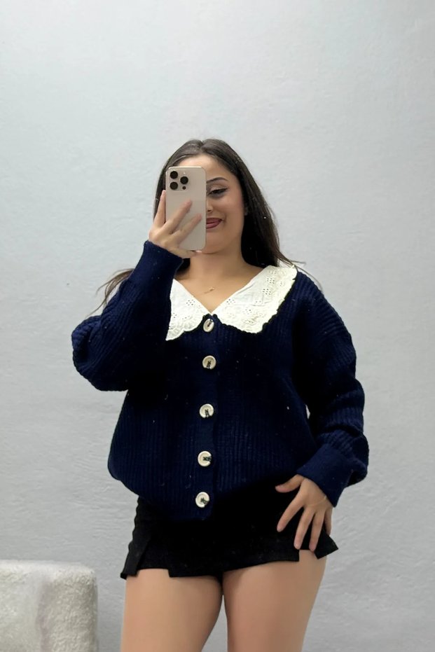 Women's Baby Collar Buttoned Knitwear Cardigan Navy Blue