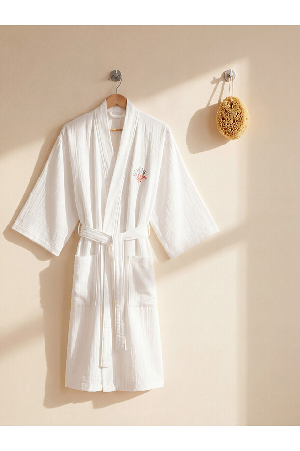 Nevavm Cotton Women's Bathrobe with a Difference