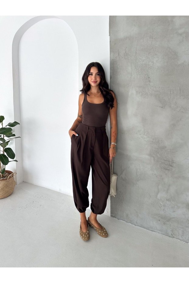 Women's Trendy Trousers with Waistband and Elastic Cuffs