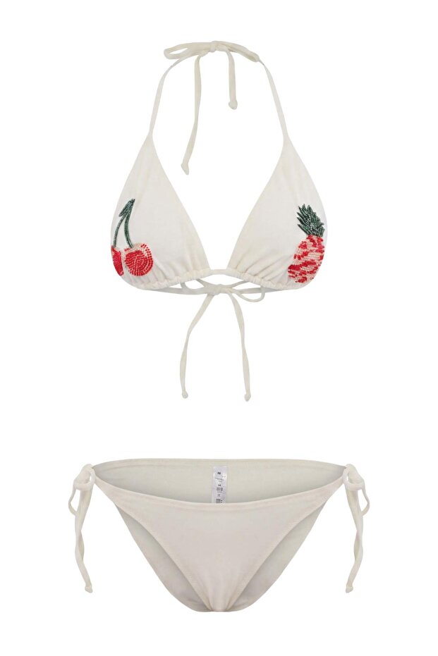 Ekru Üçgen Kaplı Nakış Detaylı Normal Bel Regular Bikini Takımı TBESS26BT00128 - 5