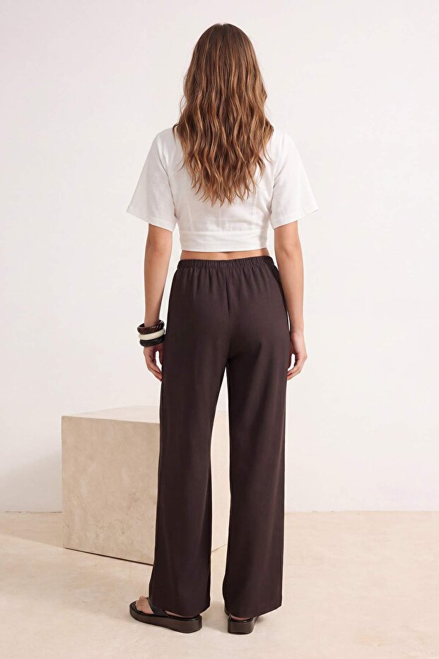Koyu Kahverengi Modal Beli Lastikli Wideleg Geniş Paça Pantolon TWOSS26PL00105 - 7