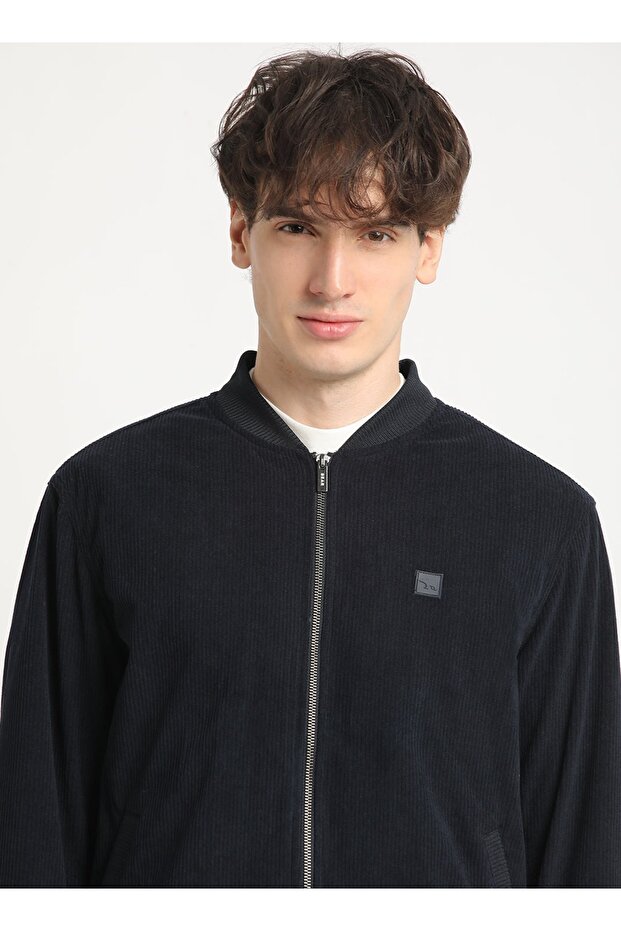 Men's Polyester Jacket – Stylish, Lightweight & Comfortable Outerwear for All Seasons