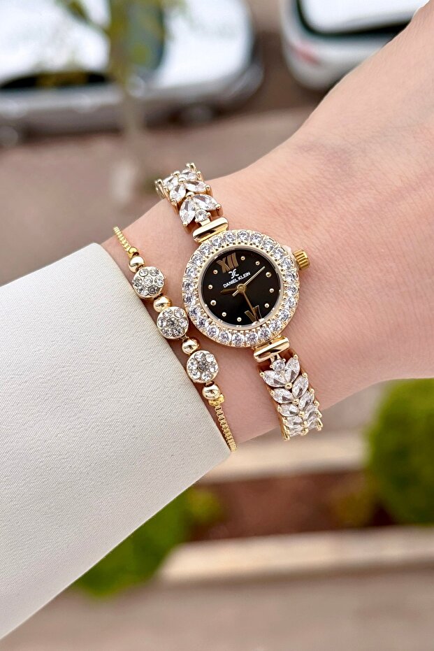 Dial Black Strap Gold Color 22.5 mm Wedding Dress Model Women's Wristwatch