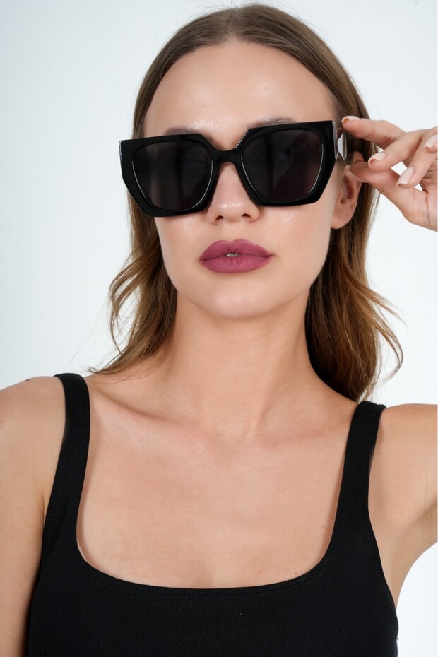 1023 C01-1 53 نظارة شمسية بولو للتبادل