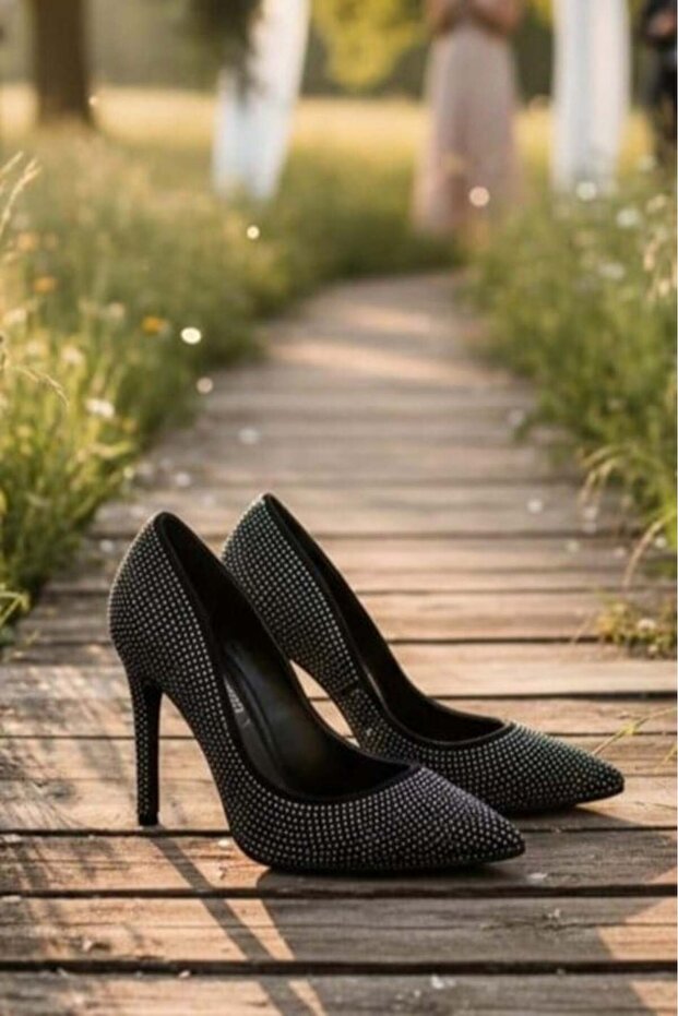 Sparkling Stone Stiletto Heeled Shoes