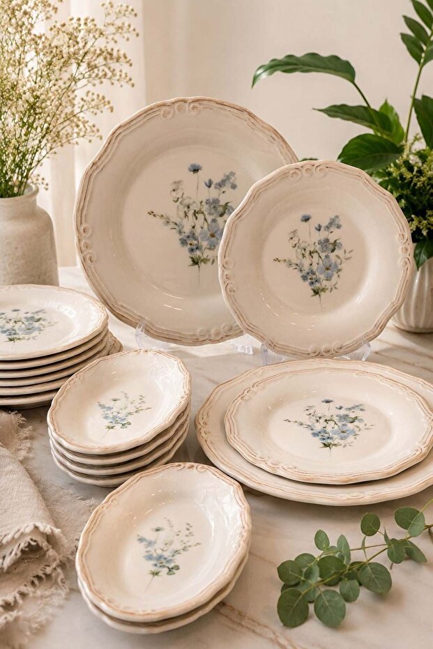 18 Piece Porcelain Mavie Presentation Set