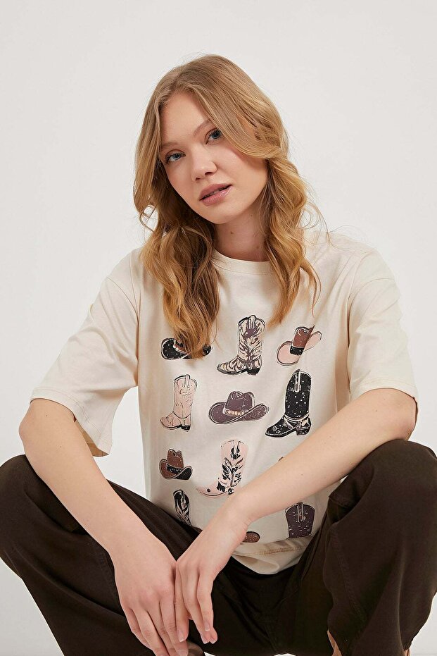 Women's Cowboy Theme Printed Crew Neck Stone T-Shirt