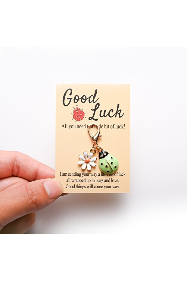 light green New Alloy Oil-Dripping Insect Ladybug Daisy Keychain Pendant, Holiday Gift Good Luck Eng
