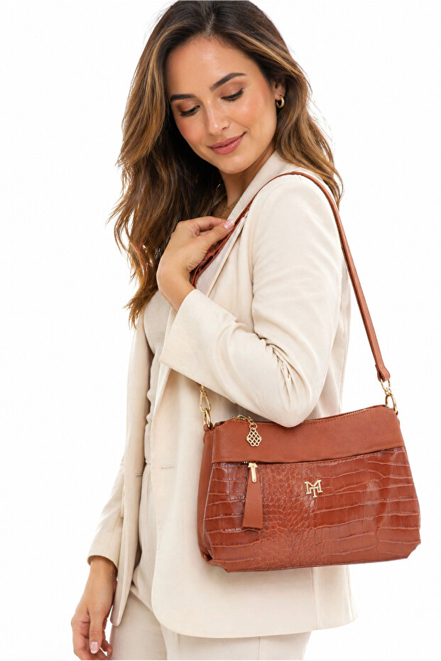 Tan Crocodile Patterned Women's Shoulder Bag Stylish Daily Use Large Volume Modern Design