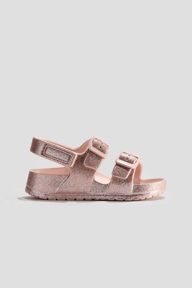 Two-strap pool shoes