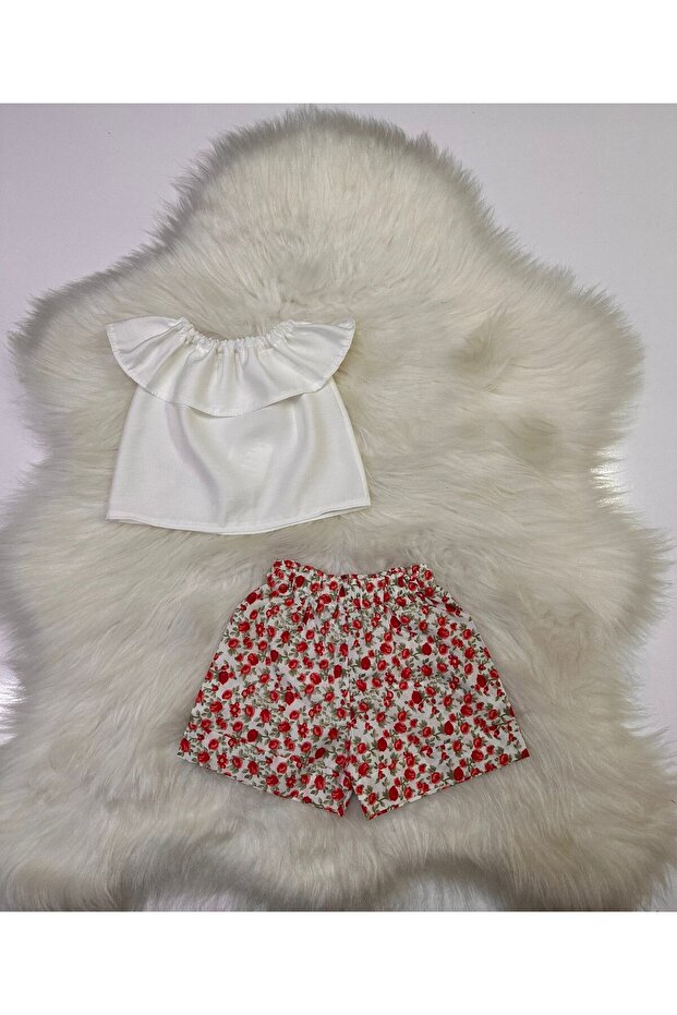 Baby Girl 2-Piece Set Crispy Floral Patterned Shorts & White Madonna Collar Blouse Set