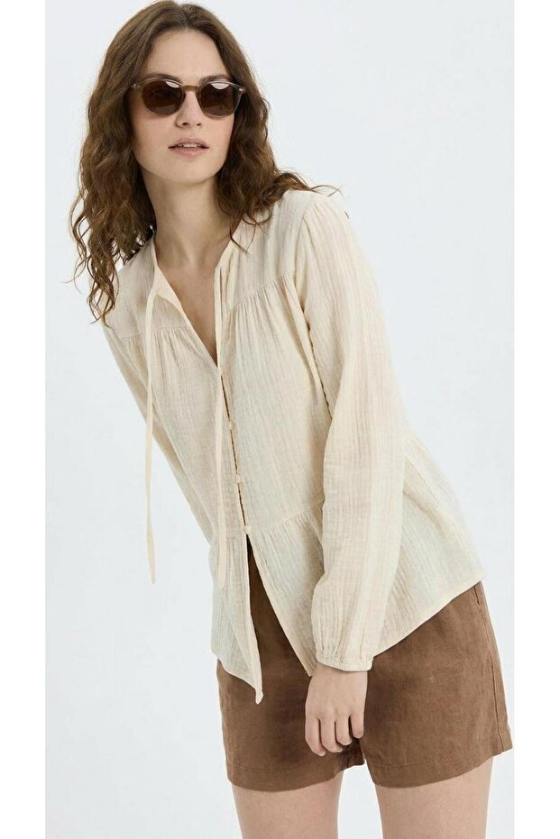Una Fiaba, Ecru Oversize Women's Muslin Shirt with Elastic Sleeves