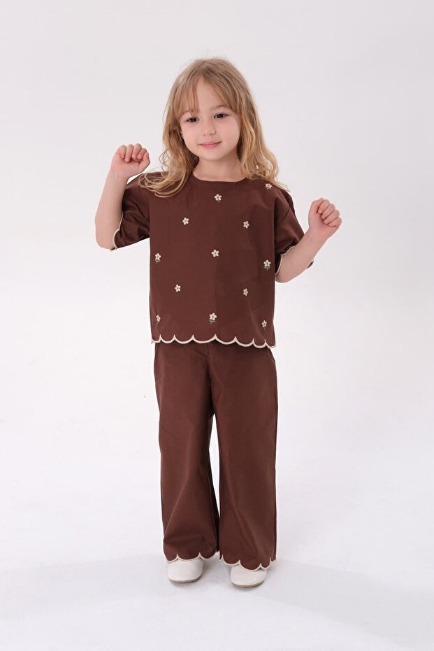 Girl's Daisy Patterned Top and Bottom Set