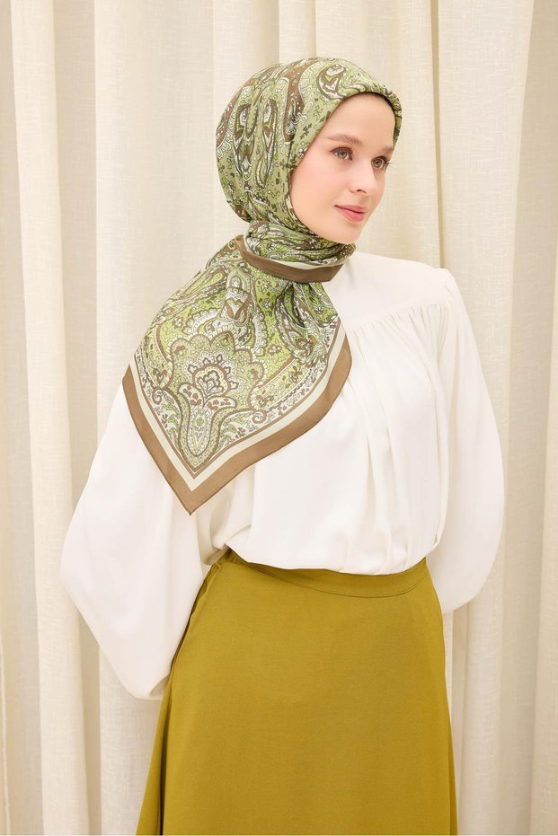 Arve Scarf Noa Light Brown 90X90